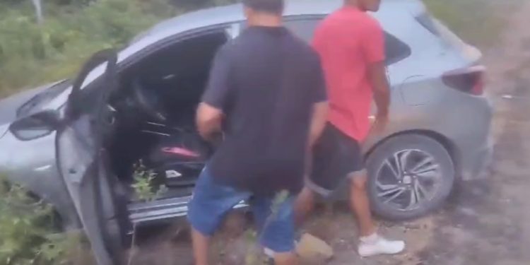 Marido de mulher executada no carro também foi morto minutos antes no Amazonas