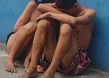 Prova de amor: casal assalta, apanha e vai preso no Centro de Manaus; veja vídeo