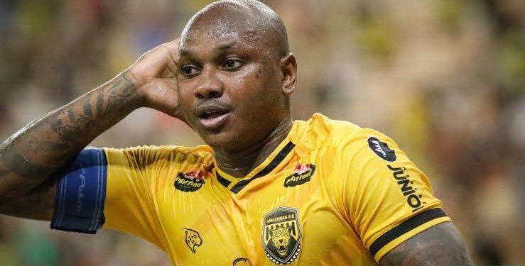 Sassá renova com o Amazonas FC para série B