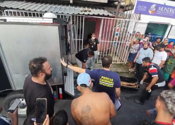 Homem vai fazer cabelo pra ficar ‘na régua’ e é executado