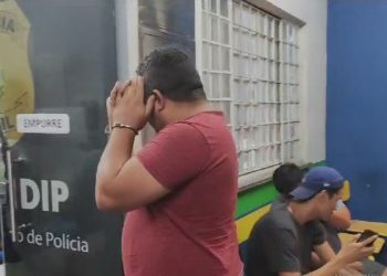 Estelionatários que clonavam cartões de crédito são presos em Manaus