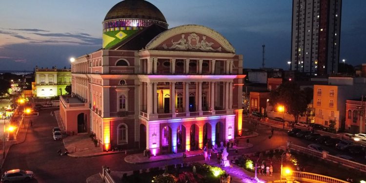 Teatros do Amazonas podem se tornar Patrimônio Mundial da Humanidade