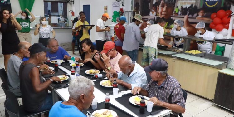 Prato Cheio terá almoço natalino gratuito nesta sexta-feira
