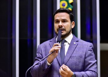 Sancionada Lei Federal do Capitão Alberto Neto que prorroga benefícios fiscais da ZFM e de áreas da Amazônia Ocidental até 2074