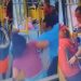Vídeo mostra passageiro lutando e sendo baleado durante assalto a ônibus em Manaus