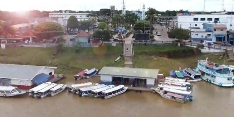 Duas pessoas seguem desaparecidas após acidente com lancha e barco em Autazes