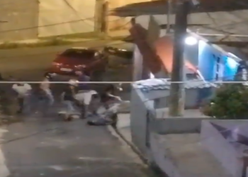 Vascaínos x Flamenguistas: torcedores saem no soco em bar no Coroado por causa de jogo; veja