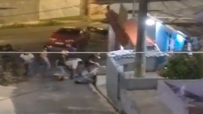 Vascaínos x Flamenguistas: torcedores saem no soco em bar no Coroado por causa de jogo; veja