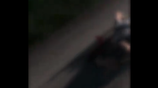 Cenas fortes: Pipocado de tiros, homem é encontrado agonizando por trabalhadores do Distrito Industrial
