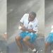 Vídeo: homem senta para descansar e morre no meio do tiroteio entre traficantes