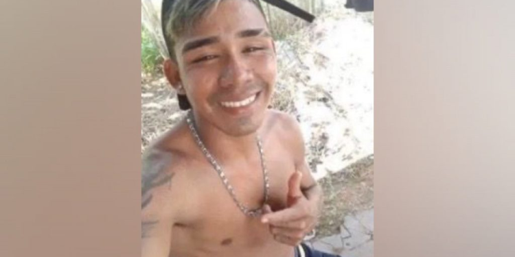 Cena forte: Vulgo ‘Kaká’ cai de moto a caminho de hospital após levar várias terçadadas e morre