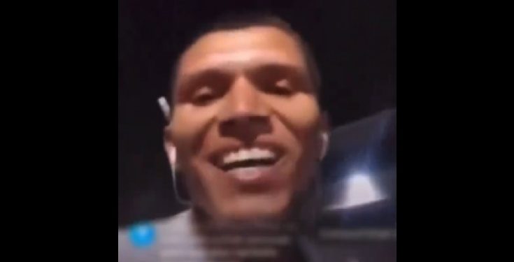 Vídeo: mulher tem celular roubado e bandido faz live no Insta dela: ‘vem com a gangue’