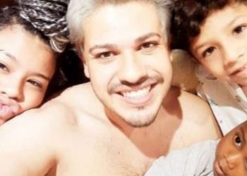 Pai que matou os filhos queimados enfrenta julgamento nesta terça-feira