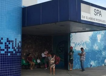 Pistoleiros deixam quatro jovens feridos em posto de gasolina da Cidade Nova