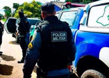 Vídeo: briga de terçado acaba com homem em carne viva em Manaus