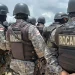 Rocam prende faccionado com armas, drogas e coletes balísticos