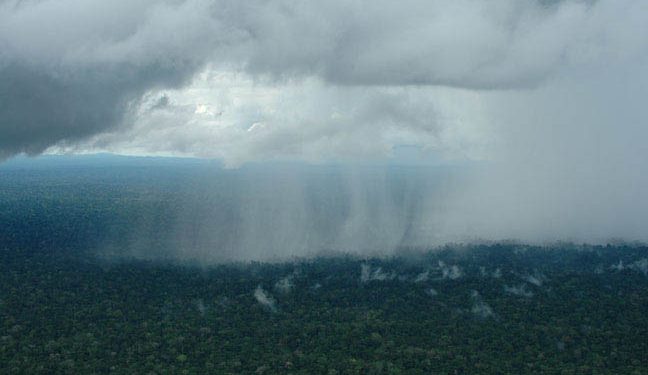 INMET alerta sobre forte chuva no baixo Amazonas