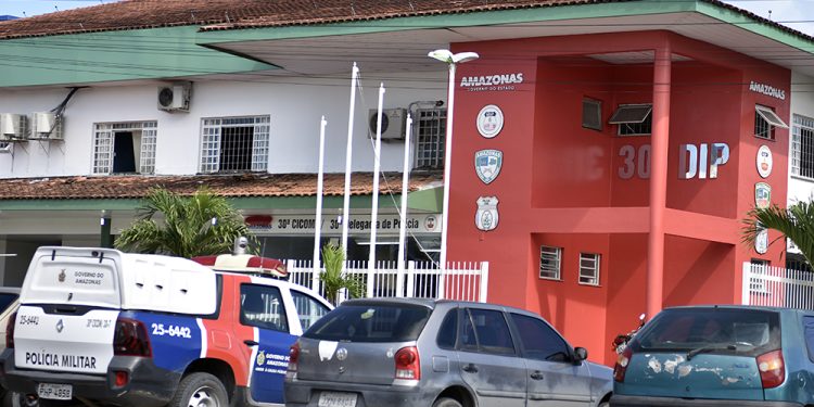 Facção na ZL de Manaus tem baixa após apreensão