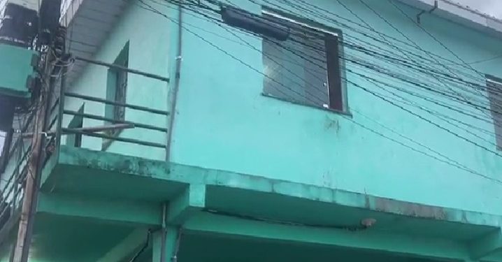 Mais de dez tiros são ouvidos em residência e homem é encontrado morto