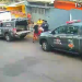 No Alvorada, câmera flagra polícia prendendo ladrão e ele levando soco de morador; veja