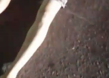 Vídeo: Em Manaus, pistoleiros poupam mulher, mandam ela correr e metem 15 tiros em chapeiro