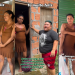 Vídeos: Influenciadora do meme da ‘pecanha’ mostra doação de casa para casal que morava na rua em Manaus
