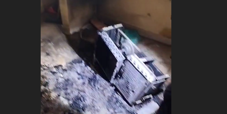 Vídeo: Traficantes incendeiam casa e cadela de morador que os denunciou em Manaus
