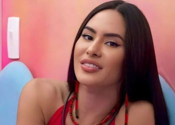 Vídeos mostram que Isabelle Nogueira é a participante mais ofendida do BBB: ‘absurdo’