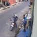 Vídeo: Aguardando rota, trabalhador é assaltado na porta de casa na Zona Leste de Manaus