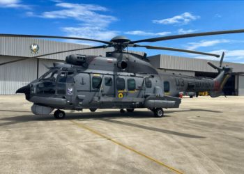 Helicóptero da Marinha sofre acidente em Manaus e tripulantes são levados ao hospital da Aeronáutica