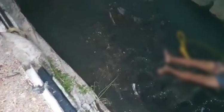 Vídeo: Após ser torturado pelo ‘Tribunal do Crime’, homem cai morto em igarapé na Compensa