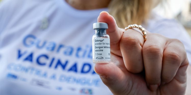 Manaus começa a vacinar crianças contra a dengue semana que vem