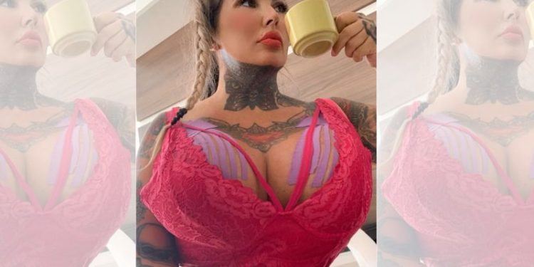 Sabrina Boing Boing coloca seis litros de silicone nos seis: “tamanho extra GG”