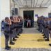 ASSISTA: PM baleado na cabeça recebe alta e homenagem