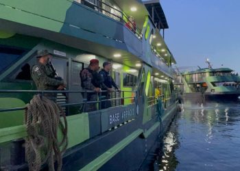 Armas são encontradas em balsa proveniente do município de São Paulo de Olivença,