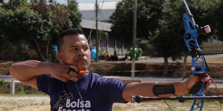 Arqueiro indígena do Amazonas disputa Mundial de Forças Armadas