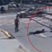 Vídeo: mulher vai atravessar rua movimentada na frente do carro, mas é atropelada em Manaus