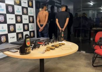 Mãe e filha são resgatadas de sequestro e cárcere e dupla é presa em Manaus