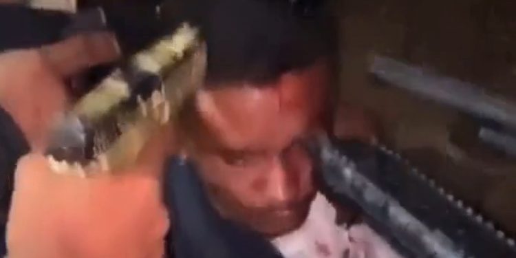 Rivais executam traficante com mais de 100 tiros e filmam tudo para se gabar
