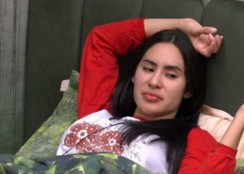 Isabelle dorme em outro quarto após receber apenas 1,06% de votos e recebe alerta