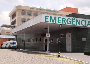 Suspeito de vender drogas morre após trocar tiros com a Polícia