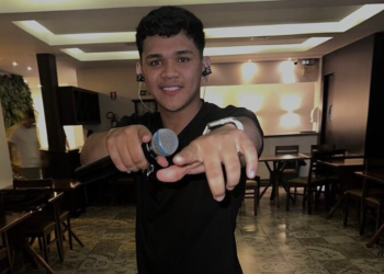 Cantor de forró da banda Na Revoada é suspeito de estupr0 de menina de 12 anos em Manaus