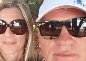 Com vísceras da esposa na mão, marido assassino pede para ser morto pela PM