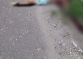 Veja: Em Maués, mulher sai de casa e dá de cara com homem morto todo esfaqueado