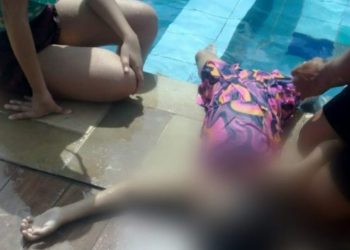 Menina de 6 anos vai nadar sozinha no condomínio e se afoga em Manaus: ‘alguém viu os pais?’