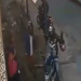 Vídeo mostra motoqueiro de app e passageira sendo assaltados no fim da corrida em Manaus; veja