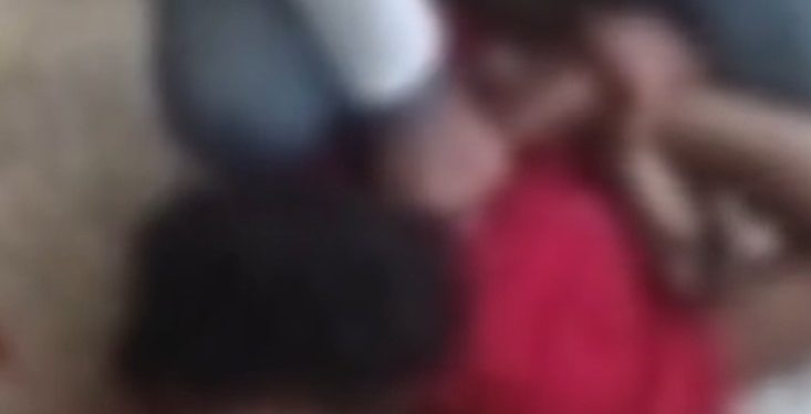 Vídeo: Zumbi de Coari é moído “com carinho” por furtar igreja: ‘vamos passar o sal nele’