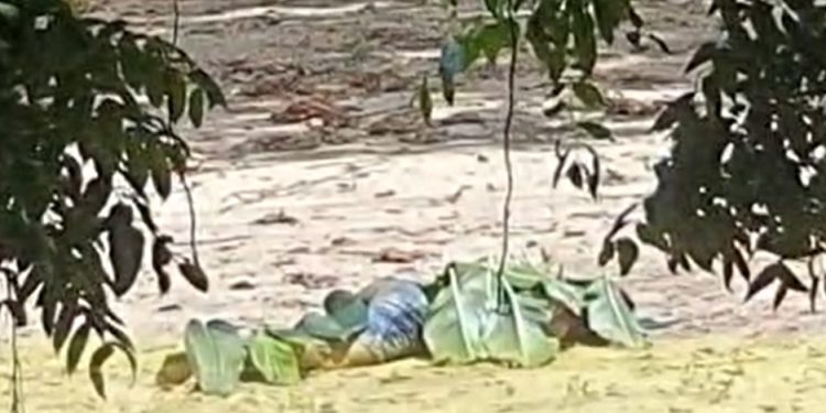 Vídeo: bandidos matam “Careca” em Manaus e ligam para a família ir pegar o corpo