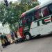 Motoqueiro “voa” após choque violento com busão em Manaus
