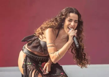 Cantora Marina Sena diz que ‘dar o c* é viciante’